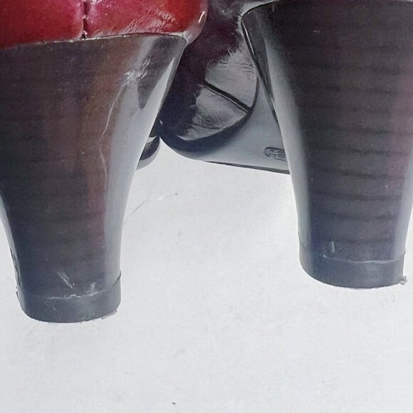 Aerosoles Wise Guy Red Patent Leather Pumps Heels Cherry Red Burgundy Size 8.5 - Picture 10 of 10